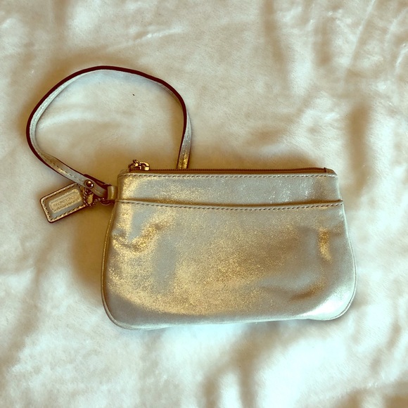 Coach Gold wristlet- small - Picture 1 of 2